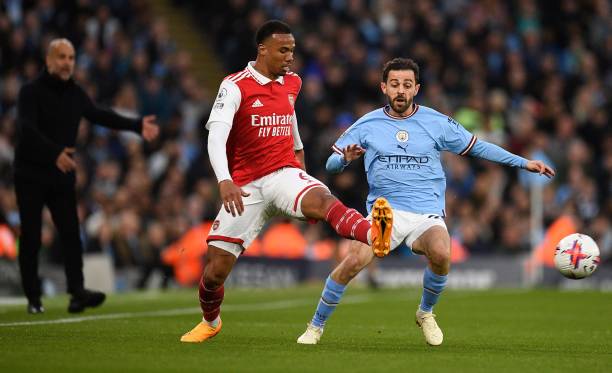 隊尤其具有 隊尤其具有